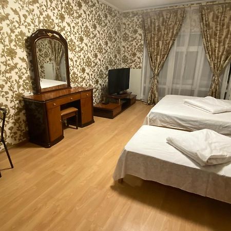 4 Seasons Hotell Boryspil Eksteriør bilde