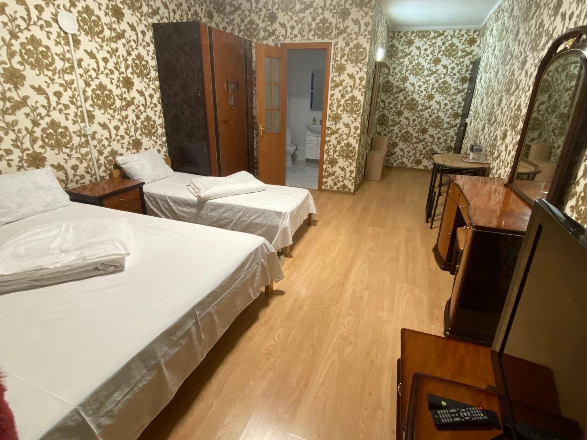 4 Seasons Hotell Boryspil Eksteriør bilde