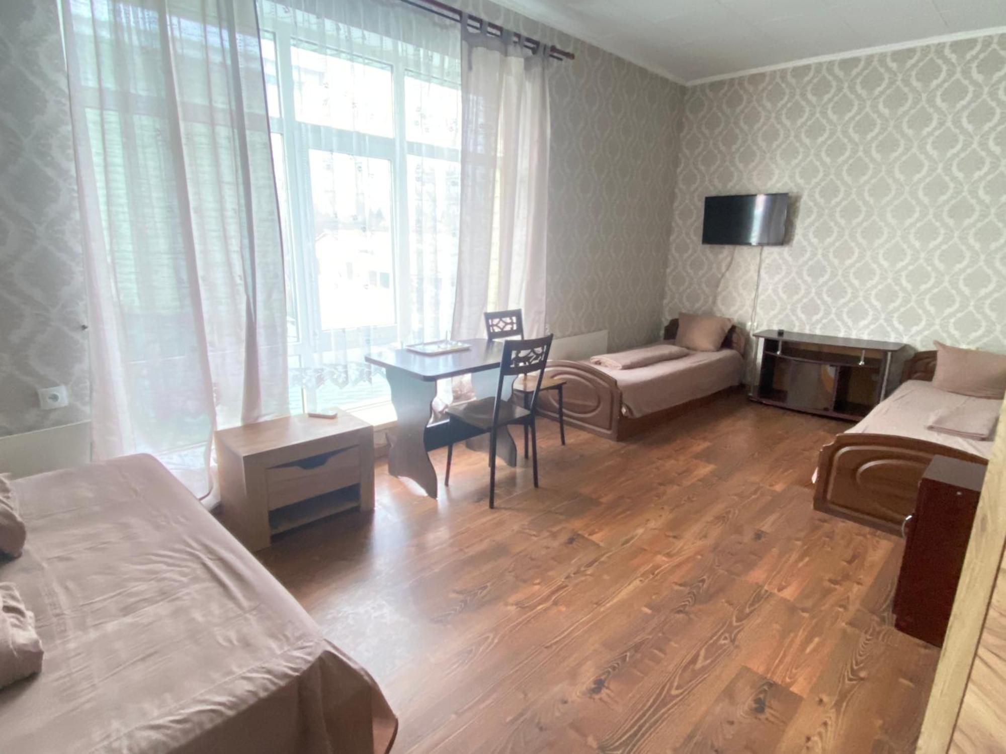 4 Seasons Hotell Boryspil Eksteriør bilde